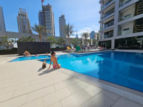 Elegant 1 BDR apt very close to JBR Beach & Marina Walk I Ain Dubai view